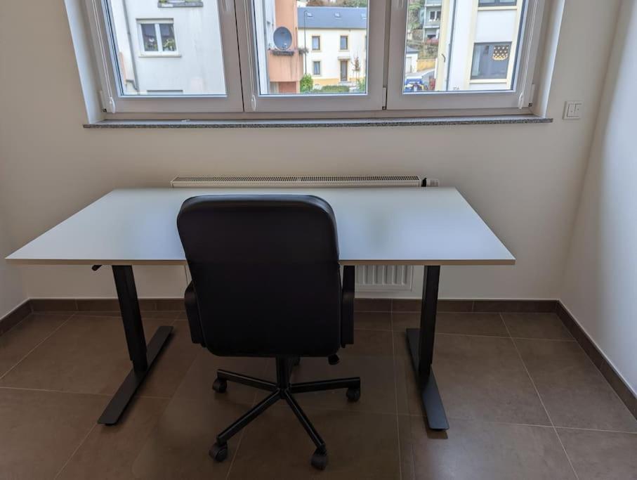 2bedroom + 2bathroom With Garage In Lux Apartment *